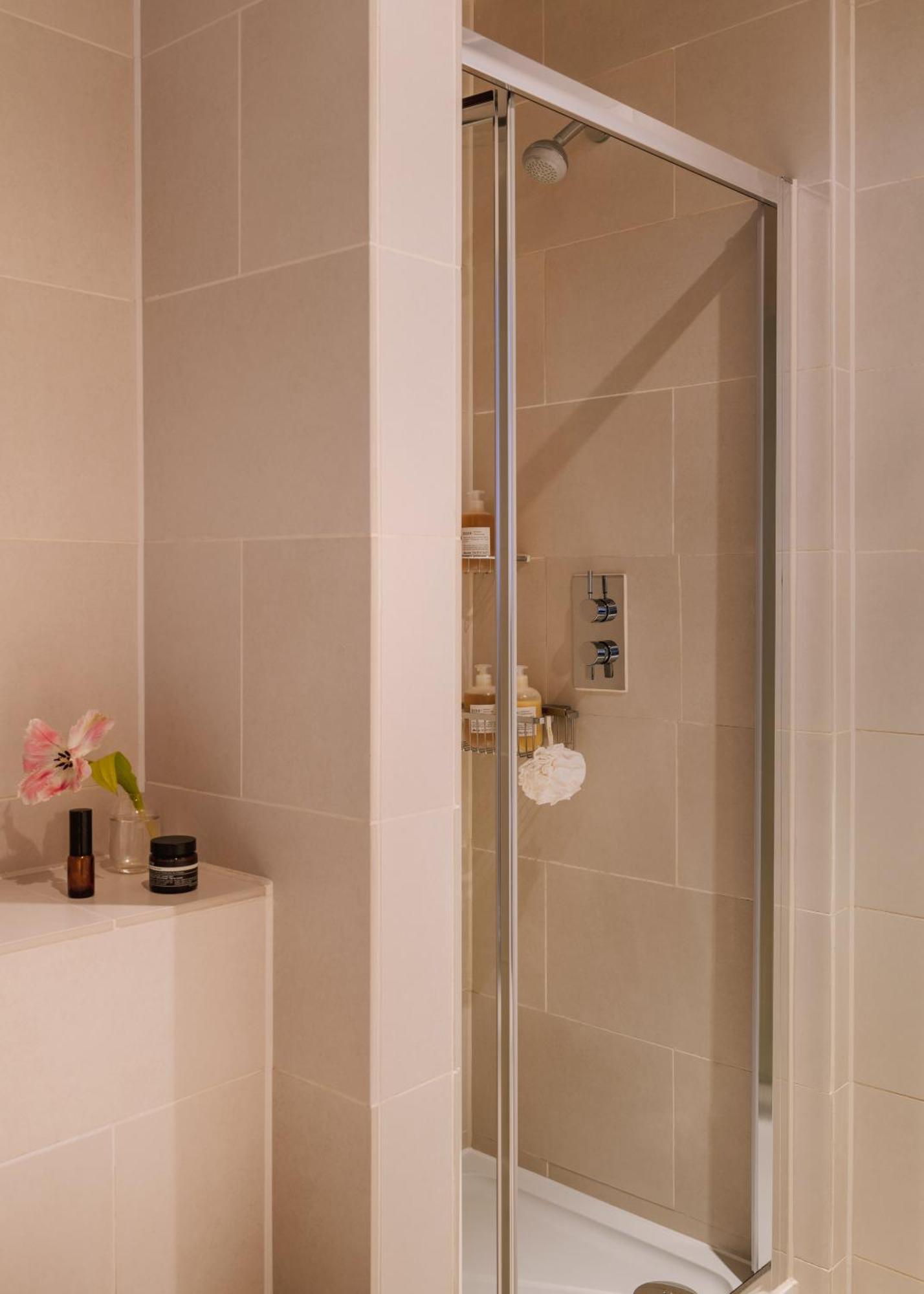The Gilbert Hotel South Kensington, Sonder By Marriott Bonvoy Hotel